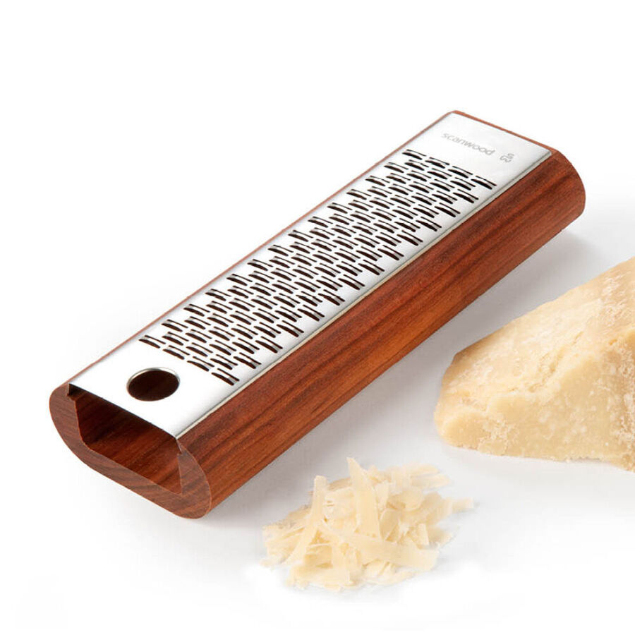 Superscharfe Laser Cut Parmesanreibe mit Kirschholz-Auffangbehlter Bild 3