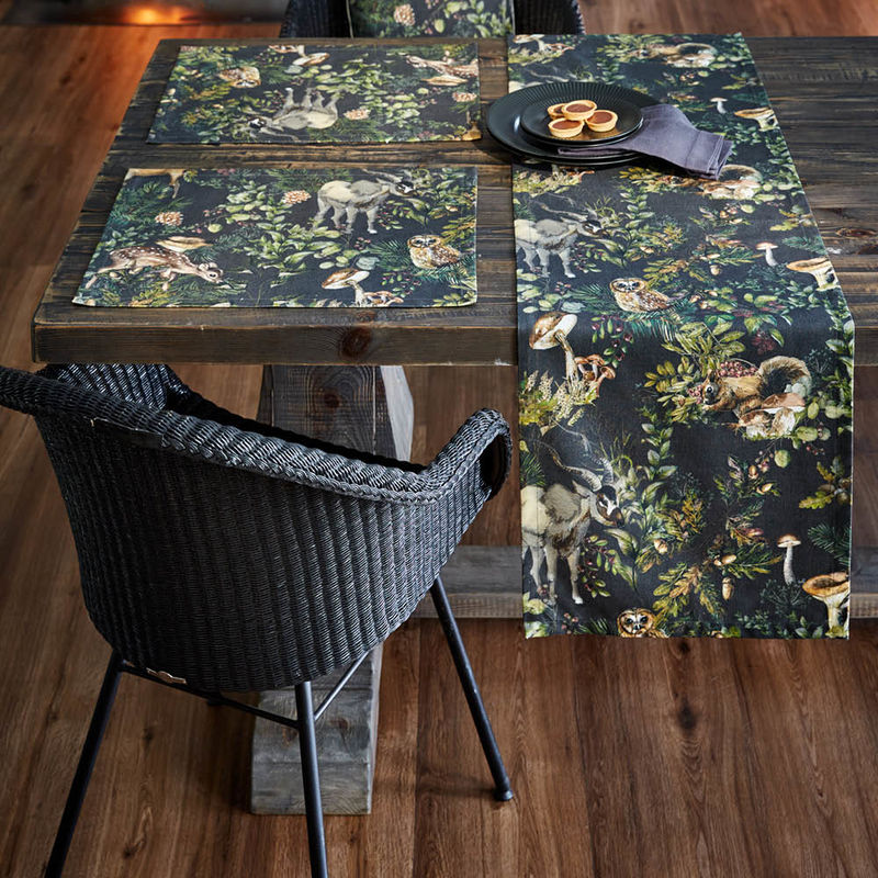 Eindrucksvolle Tischsets mit faszinierenden Waldtieren Bild 2