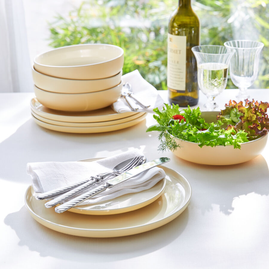 Puristische Essteller in skandinavischem Design Bild 2