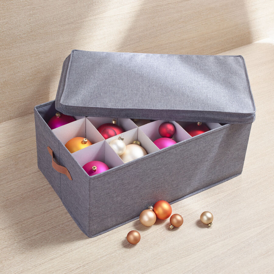 mit vielen Fächern, Aufbewahrungsbox