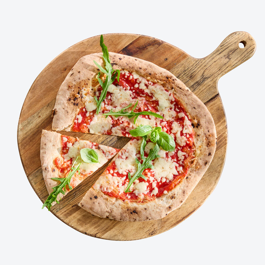 Frisch vorgebackene Pizza aus Neapel, Pizzaboden, Pizza-Teig