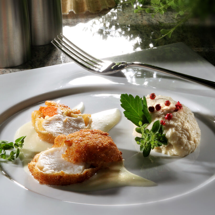 Jakobsmuscheln mit Teltower-Rübchen-Püree und Noilly-Prat-Buttersauce ...