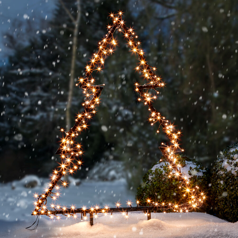 LED-Tannenbaum: Festlicher Glanz für Garten und Terrasse, Gartenstecker 