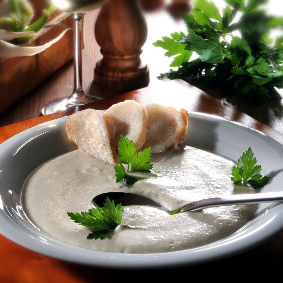 Teltower Rbchen-Rahmsuppe mit Lachs-Rbchen-Beignets