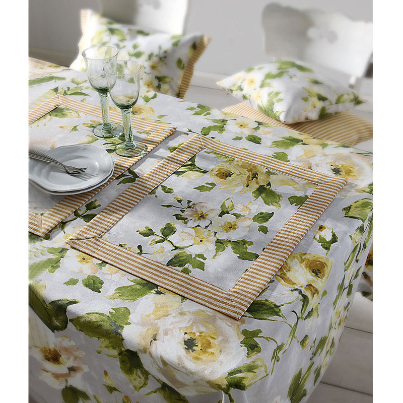Tischset: Tischwäsche in unvergänglicher Blütenpracht oder sonnigen Blockstreifen