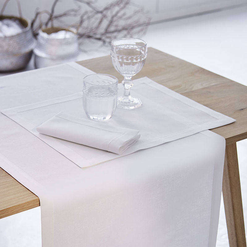 Tischsets - Englische Herrenhaus-Tischwäsche aus Halbleinen: Strahlend weiß, schlicht, zeitlos elegant