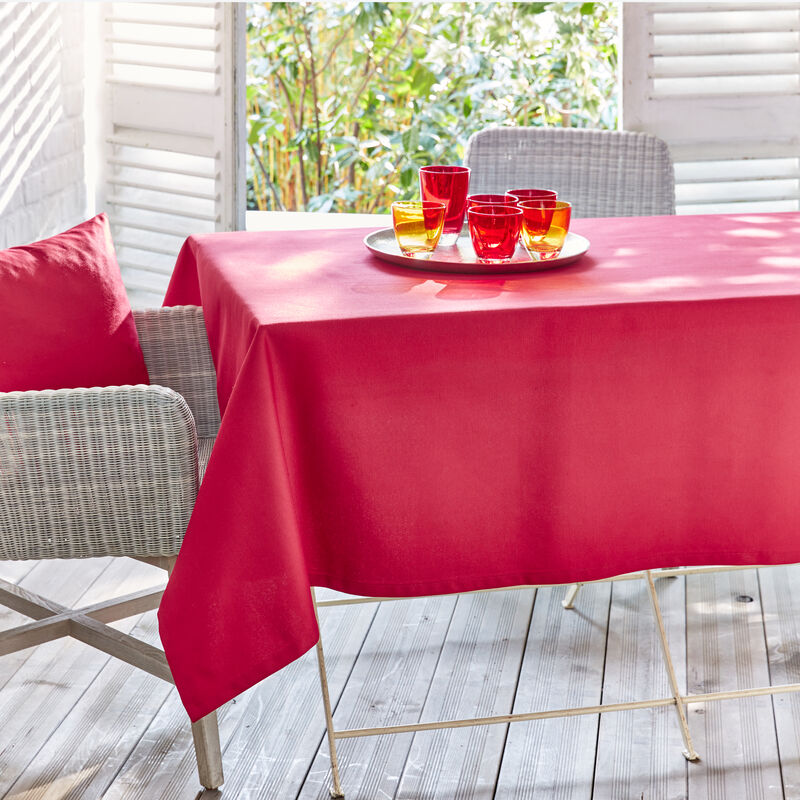 Unifarbene Tischdecke zur Erdbeer-Gobelin-Tischwäsche