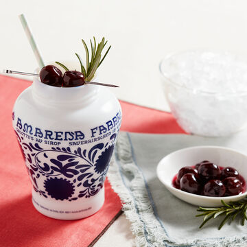 Produktbild für 'Amarena Gin Tonic'