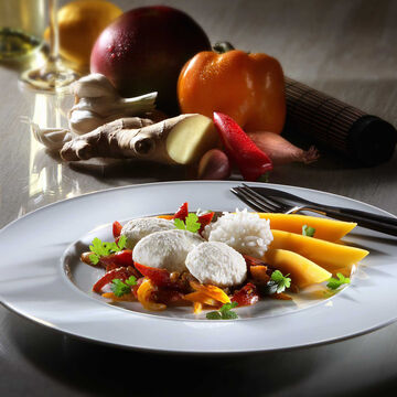 Produktbild für 'Fischklößchen mit Paprika-Mangocurry und Duftreis'