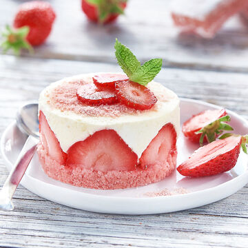 Produktbild für 'Mini-Cheesecakes mit roten Beeren und Biskuits Roses de Reims'