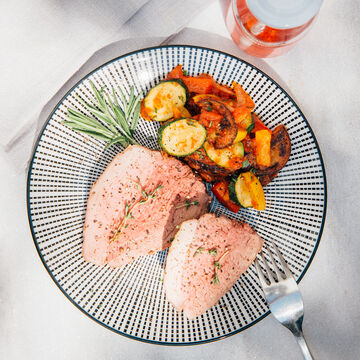 Produktbild für 'Provenzalische Milchlammkeule mit Ratatouille'
