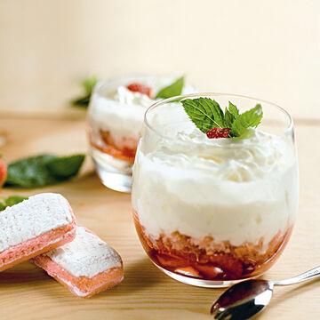 Produktbild für 'Roses de Reims Erdbeeren mit Chantilly-Creme'