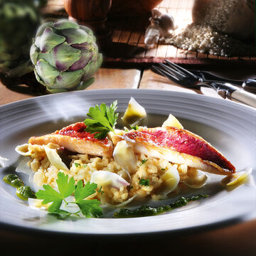 Produktbild für 'Rotbarben auf Artischocken-Risotto mit Petersilien-Pesto'