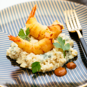 Produktbild für 'Scampi in Kartoffelkruste auf Gorgonzola-Risotto mit Cocktailtomaten-Pesto'