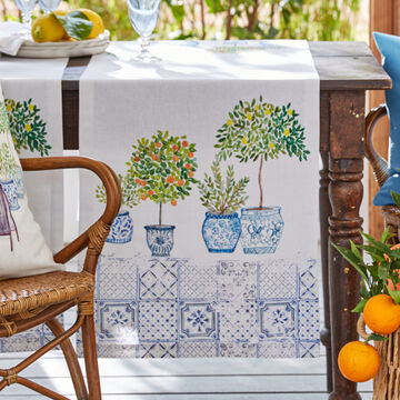 Produktbild für 'Tischläufer mit malerischem Amalfi-Flair'