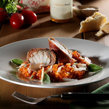 Produktbild für 'Zander-Medaillons in Parmaschinken mit San Marzano Tomaten-Risotto'