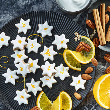 Produktbild für 'Zimt-Pekannuss-Sterne mit Orangenglasur'