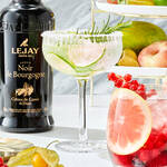 Produktbild fr 'Elegante Cocktailglser in Facettenoptik verzaubern mit funkelnden Reflexen'