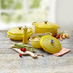 Produktbild für ' Le Creuset: Klassisches Kochgeschirr aus unverwüstlichem Gusseisen'