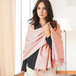 Produktbild f�r 'Federleicht und weich umschmeicheln Cashmere-Schulterplaids die Haut'