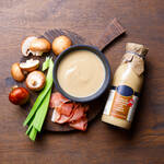 Produktbild für 'Hocharomatische Champignon-Cremesuppe mit Jamón Ibérico-Schinken'