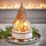 Produktbild fr 'Spieluhr Winterdorf aus Holz mit warmweien LEDs, /H 15/25 cm'