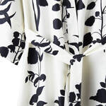 Produktbild für 'Eleganter Kimono aus hautsympathischer Bio-Baumwolle'