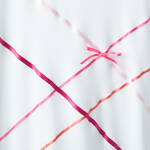 Produktbild fr 'Pyjama fr Damen - 100 % Baumwolle, Interlock-Jersey, Wei, dezente Applikationen bunter Satinbnder'