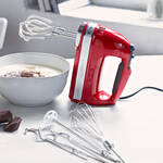 Produktbild für 'KitchenAid Handmixer: Rührt enorm kraftvoll, spritzt nicht, spart Energie'