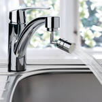 Produktbild für 'Strahlregler-Aufsatz macht jeden Wasserhahn zur flexiblen Schwenkbrause, Strahlregler, Wasserhahn Sieb'