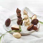 Produktbild für 'Dekorative Osterpralinen aus feinster Schokolade mit Nougat-Füllung'