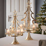 Produktbild für 'Opulenter Tannenbaum-Kerzenleuchter in festlichem Goldton'