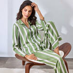 Produktbild fr 'Pyjama - klassisch gestreift, Grn-Natur, 60 % Baumwolle, 40 % Modal, Gren 36 bis 54'