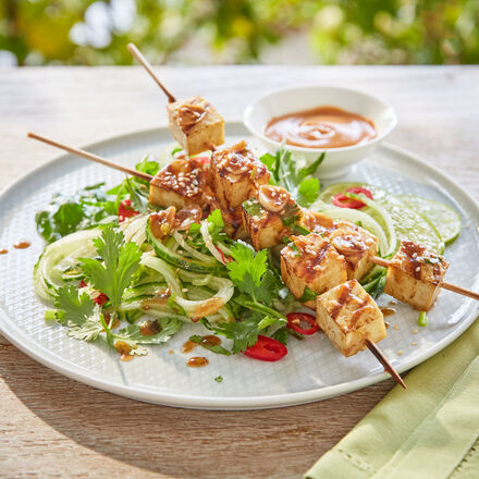 Produktbild für ' Veganes Saté mit Sojaglasur und Erdnusssauce '