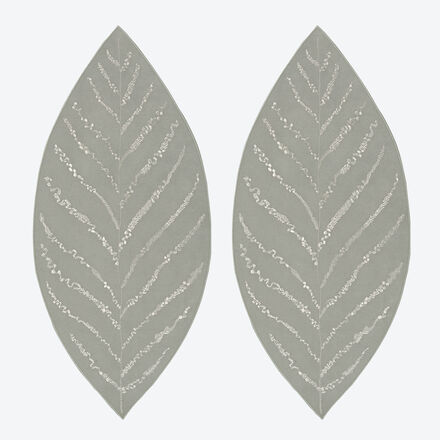 Produktbild für 'Edle Blatt-Tischsets in Wildlederoptik schützen empfindliche Oberflächen'