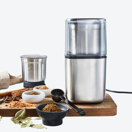 Produktbild für 'Elektrische Gewürzmühle mahlt frische und getrocknete Kräuter, Gewürze, Kaffee'