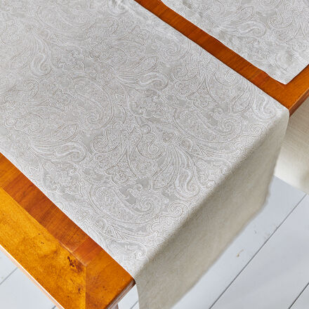 Produktbild fr 'Klassischer Tischlufer fr die festliche Tafel'