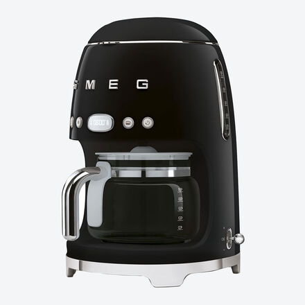Produktbild für 'SMEG Kaffeemaschine verbindet eleganten Retro-Look mit modernster Technik'