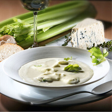 Produktbild für 'Sellerieschaum-Süppchen mit Gorgonzola'