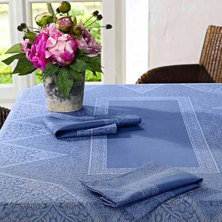 Produktbild fr 'Servietten: Schmutzabweisende Teflon-Beschichtung schtzt elegante Jacquard-Tischwsche'