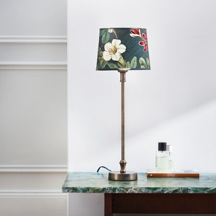 Produktbild für 'Tischlampe mit floralem Charme'