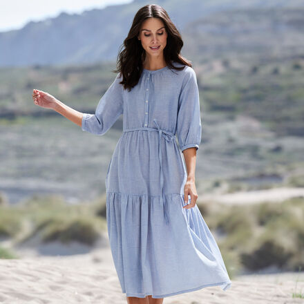 Produktbild für 'Unkompliziertes Maxikleid im Stufen-Look'