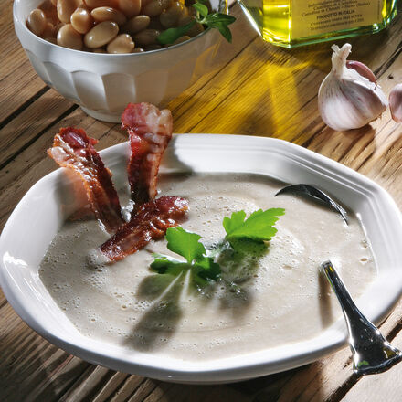 Produktbild für 'Weisse Bohnen-Rahmsüppchen mit Bacon-Krusteln'