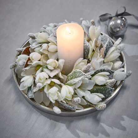 Produktbild fr 'Winterliche Kranzdekoration perfekt arrangiert'